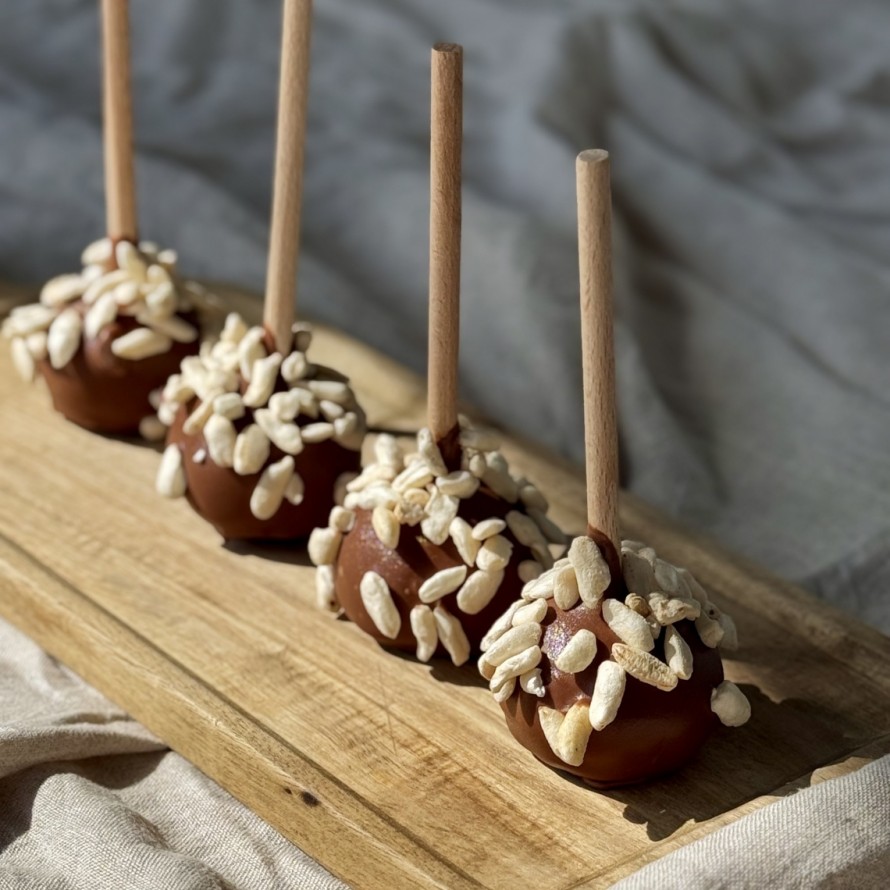 Cake pops marchewkowy w mlecznej czekoladzie